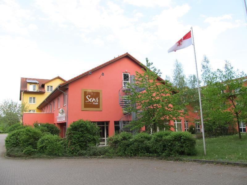 Sensconvent Hotel Michendorf Exteriör bild